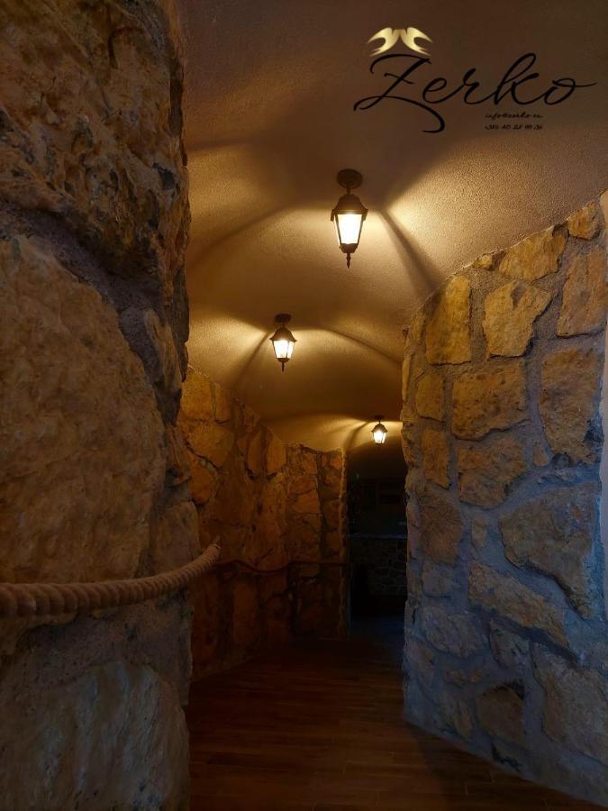 Zerko Holiday Home - Vineyard Chalet With Sauna And Jacuzzi Free Mirna Luaran gambar