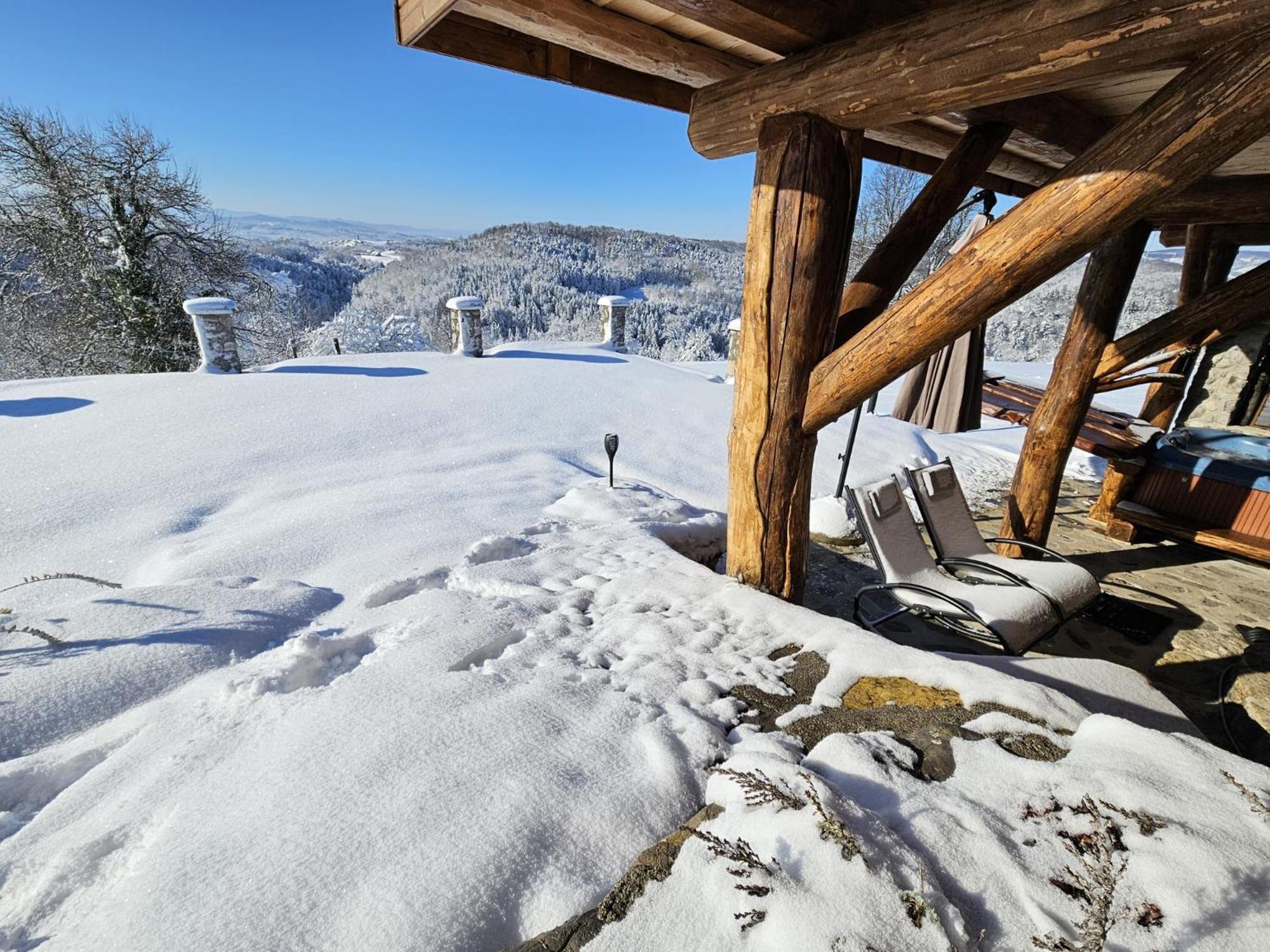 Zerko Holiday Home - Vineyard Chalet With Sauna And Jacuzzi Free Mirna Luaran gambar